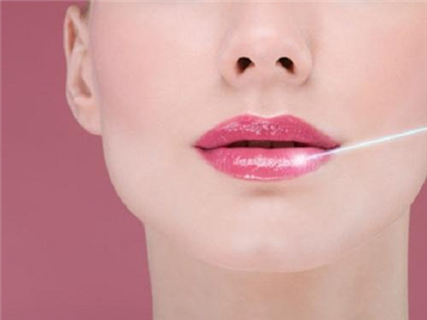 Có nên sử dụng phương pháp phun môi phủ bóng collagen hay không?